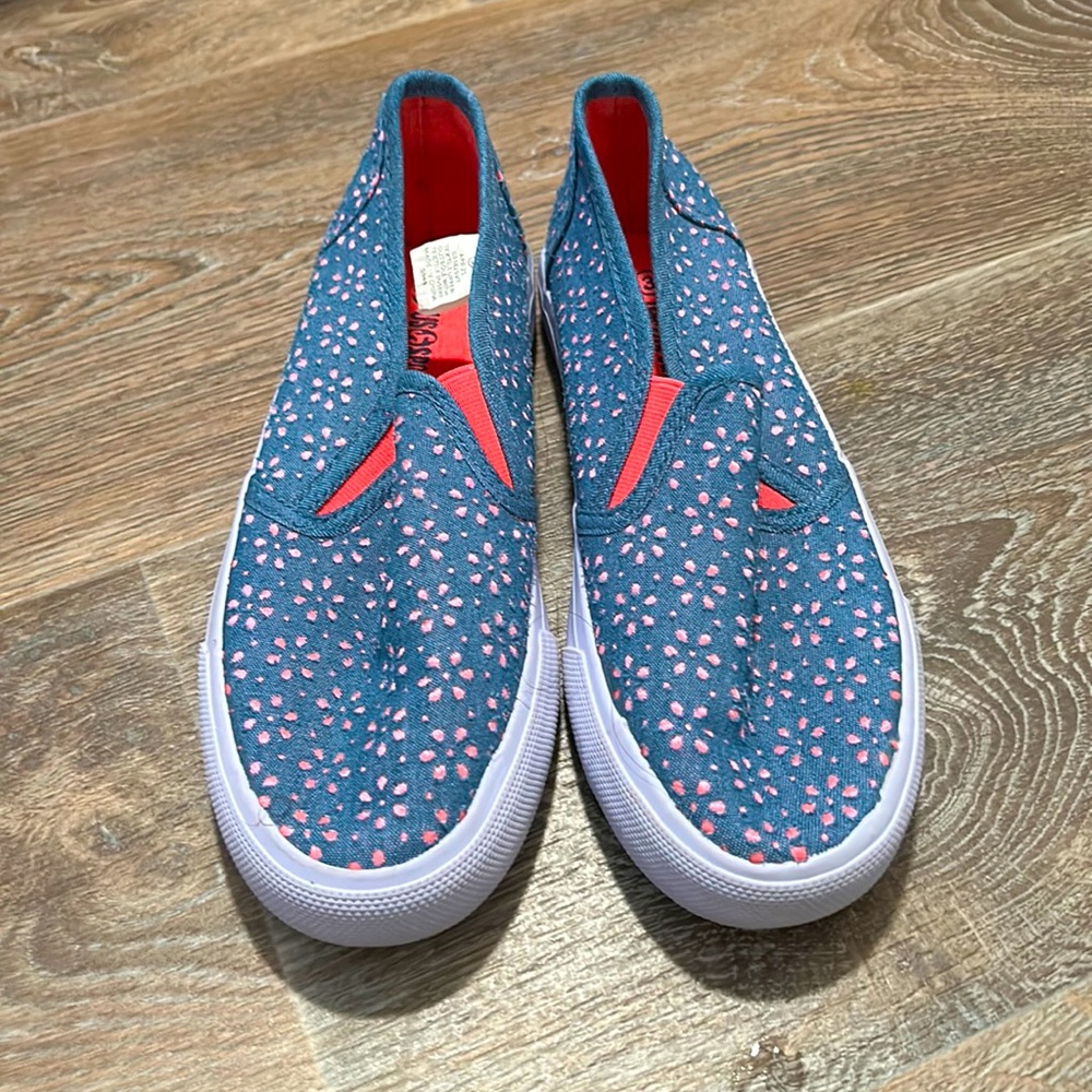 pretty and comfortable shoes